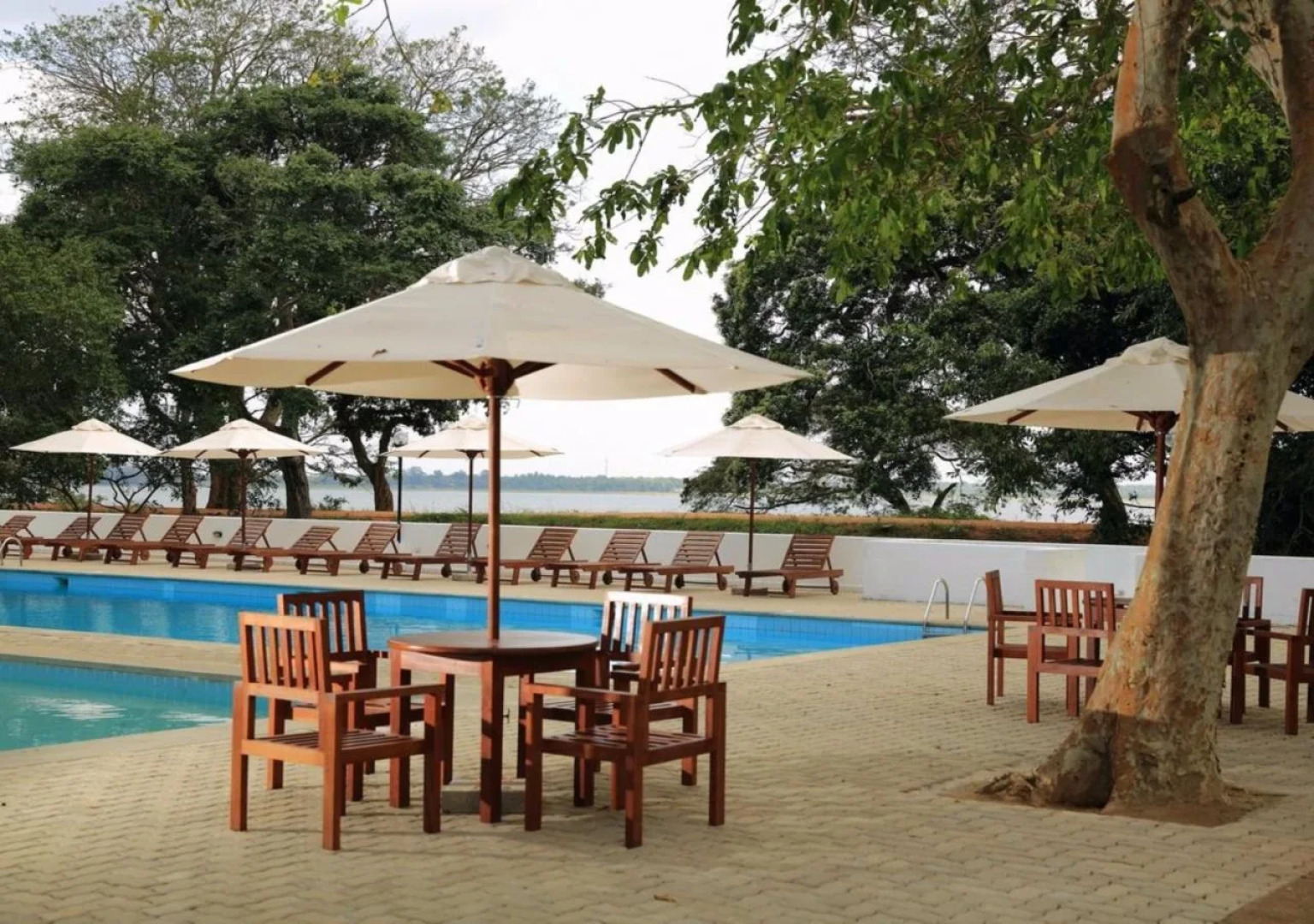 The Lakeside Hotel at Nuwarawewa