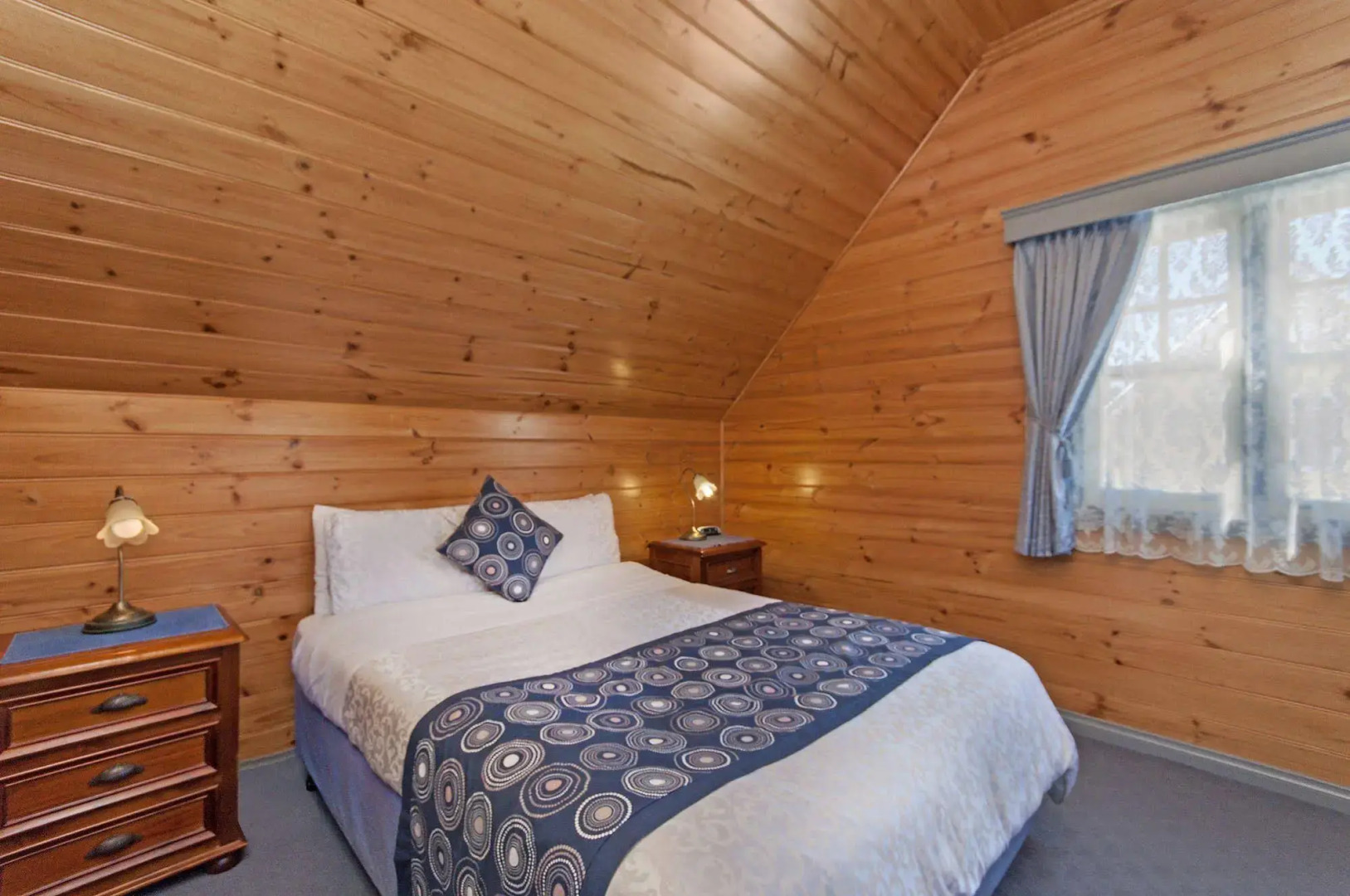 Dunes - elegant beach villa with huge swim spa