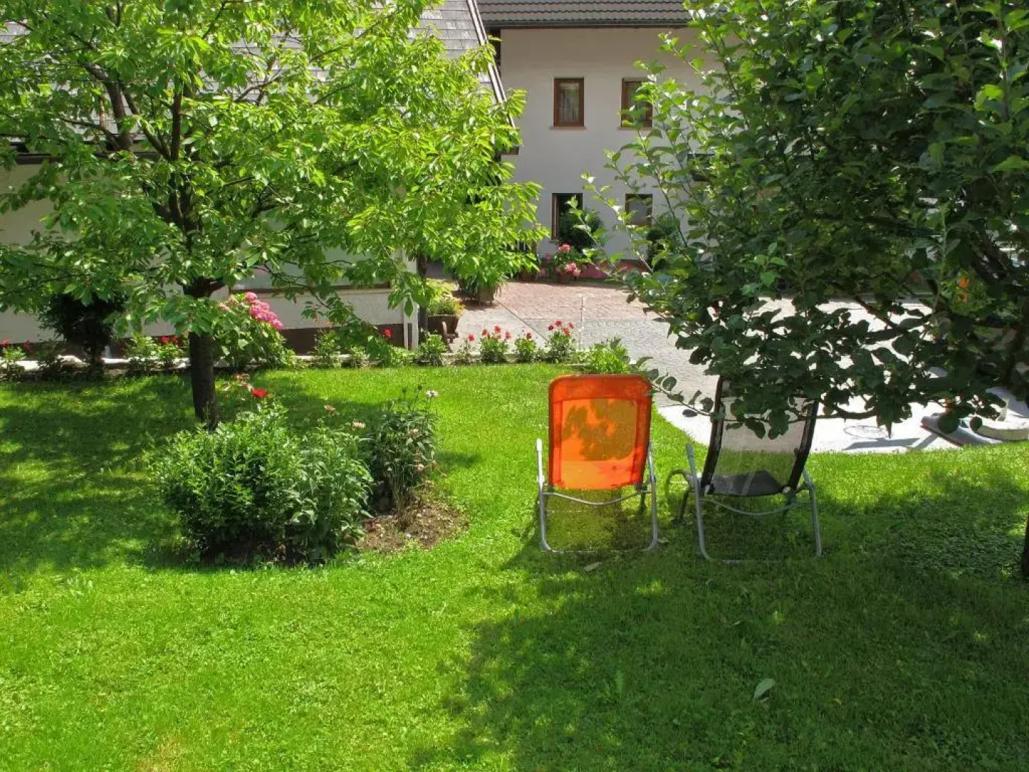 Apartments and Rooms Tajcr