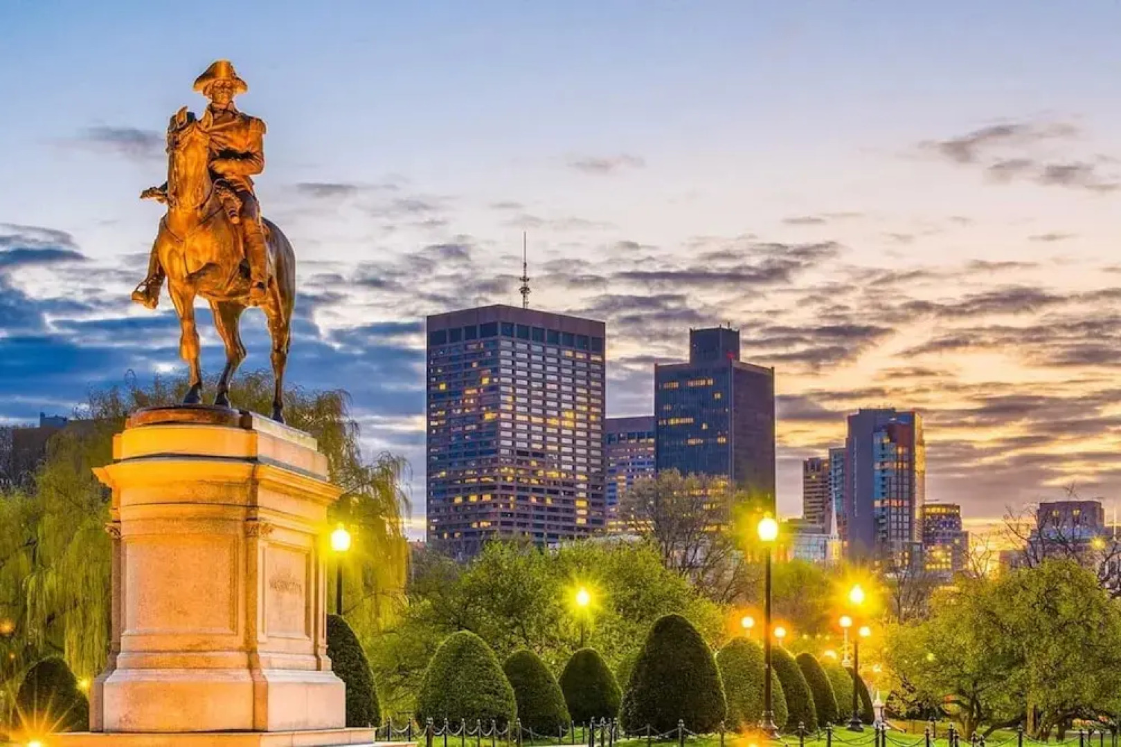 Luxe 4BR 3 Bath North End & Faneuil Hall