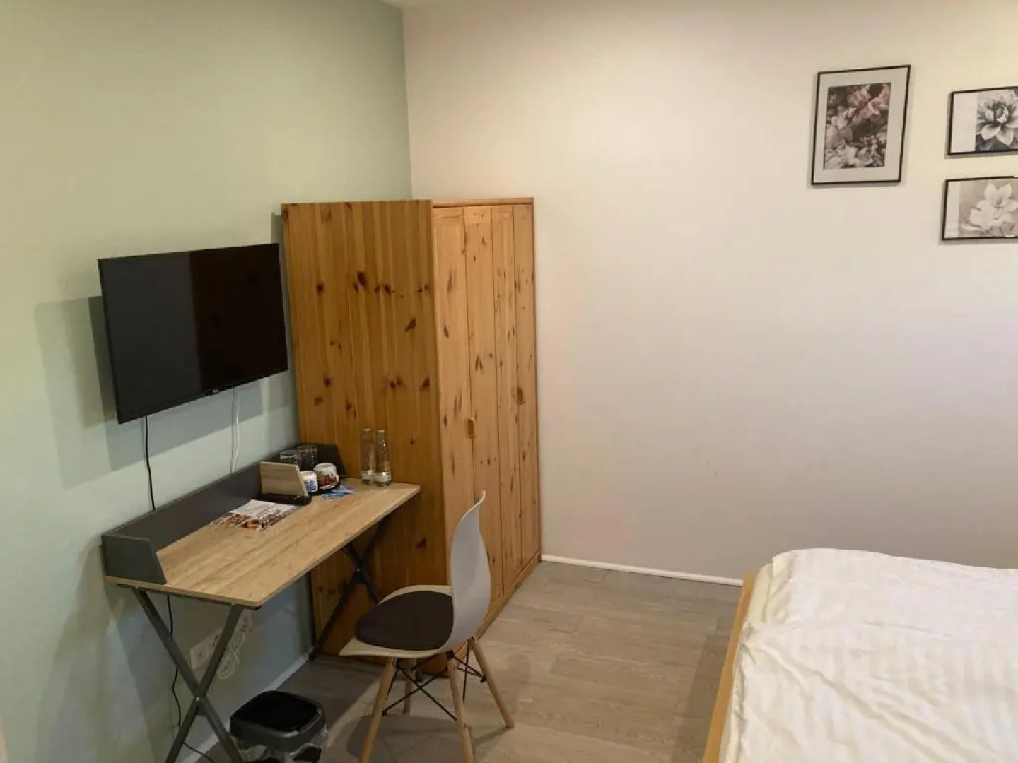 Gäste Und Messezimmer Adelheidsdorf