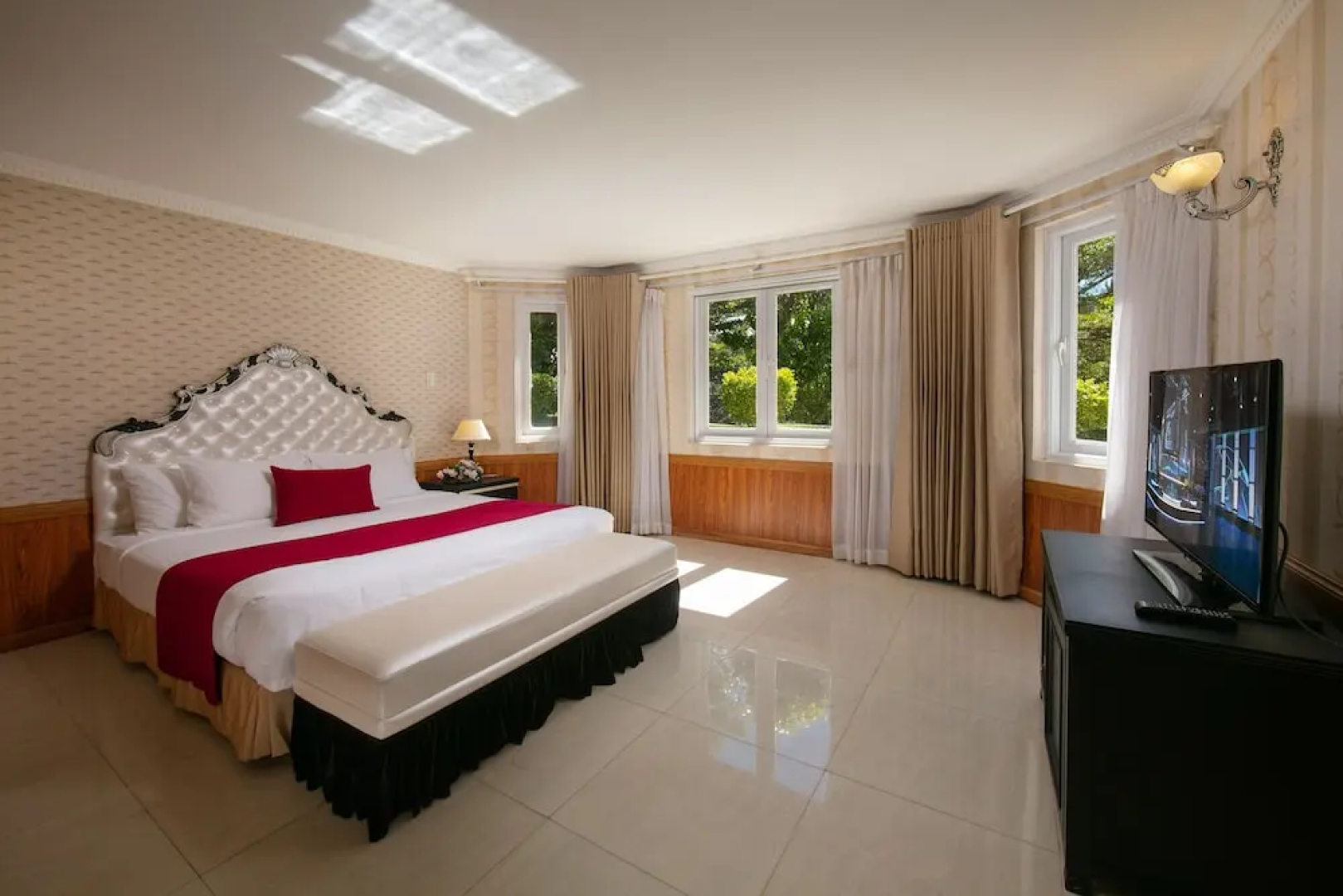 Sam Tuyen Lam Resort