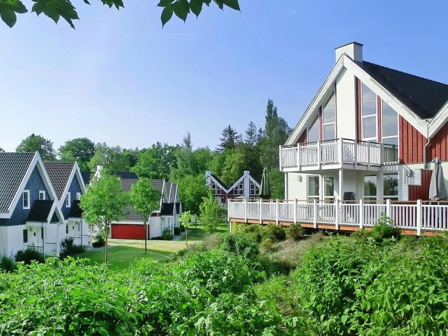 Terraced houses in the Bad Saarow Castle Park, Bad Saarow