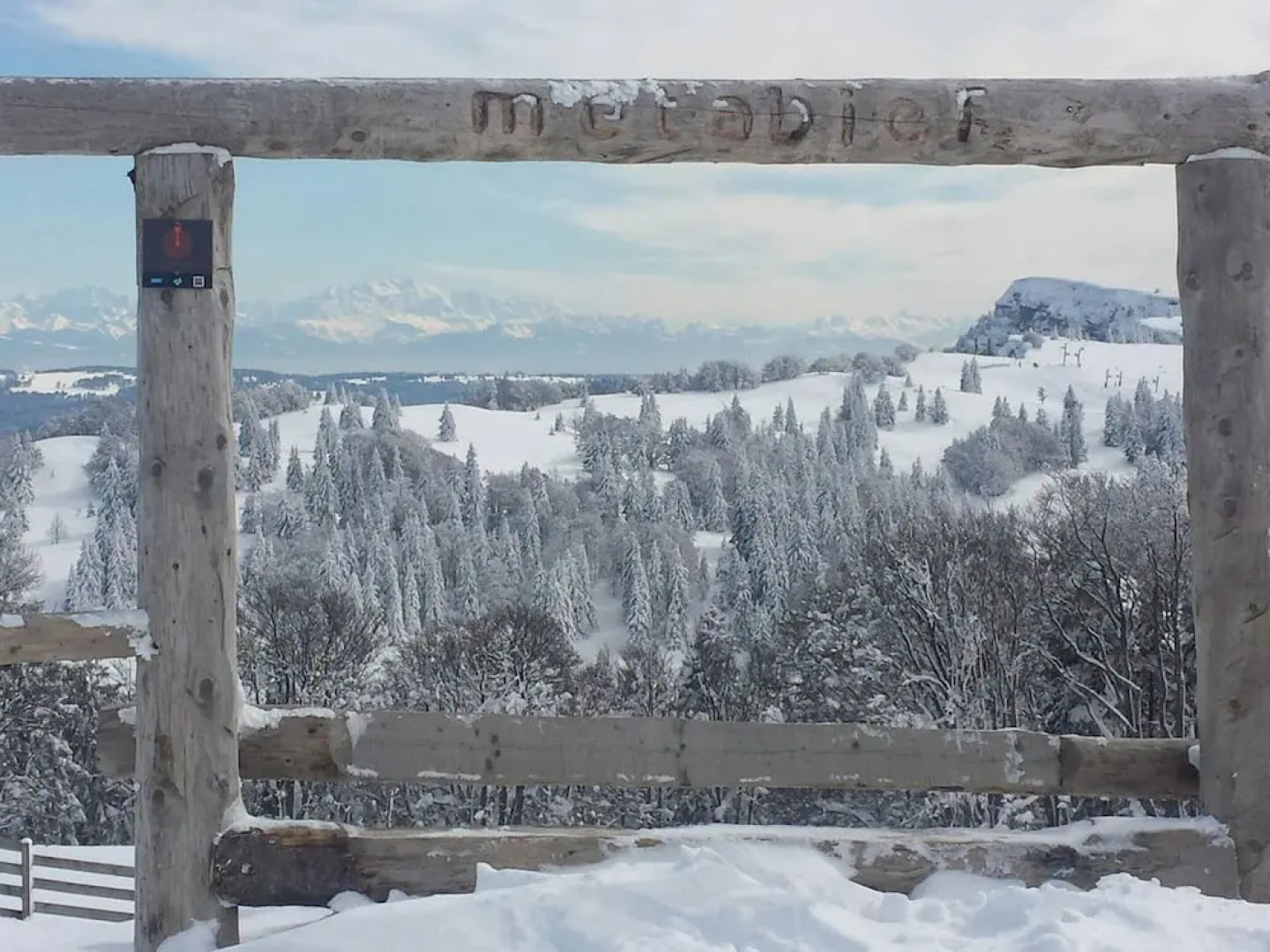 Chalet With one Bedroom in Métabief, With Wonderful Mountain View and Enclosed Garden