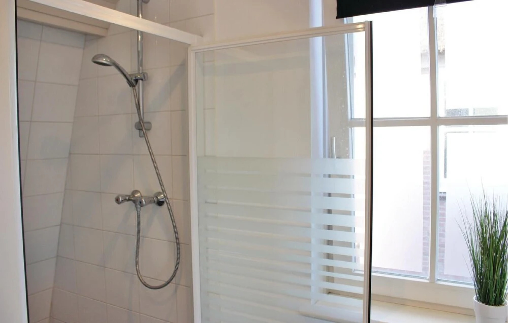 Stunning Home in Breukelen With 3 Bedrooms and Wifi