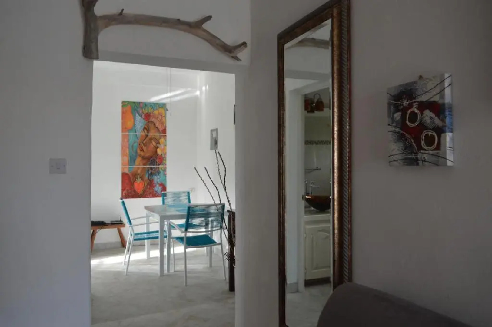 Frangipani Apartment