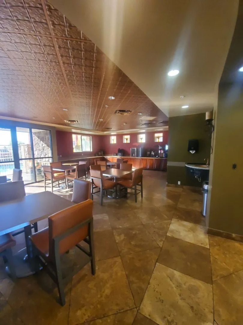 Spark by Hilton Phoenix East Mesa