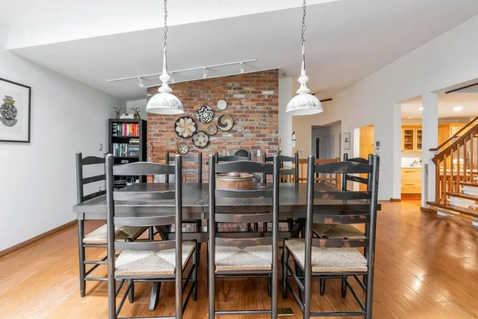 Lush Designer Retreat on Pond Near Rhinebeck