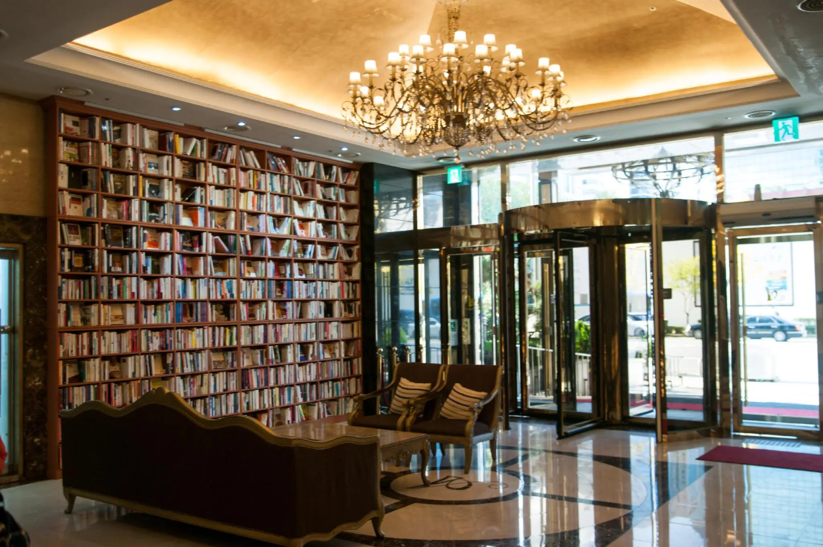 Yeoksam Artnouveau City Hotel and Residence