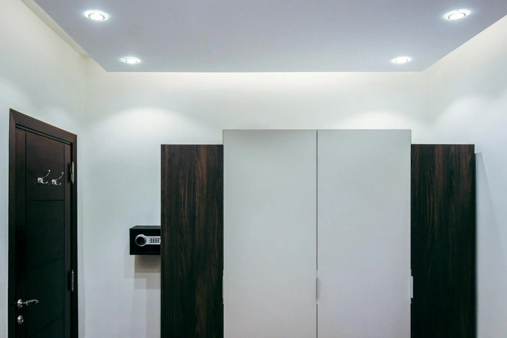 Comtemporary Apartment in Cairo's City Centre