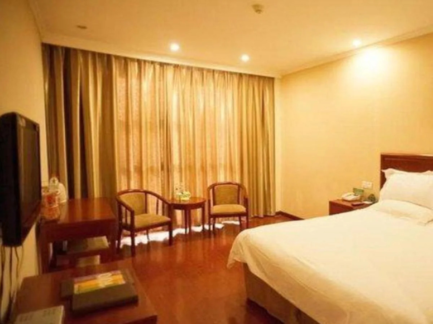 GreenTree Inn Heze Mudan Road Bus Terminal Station Express Hotel