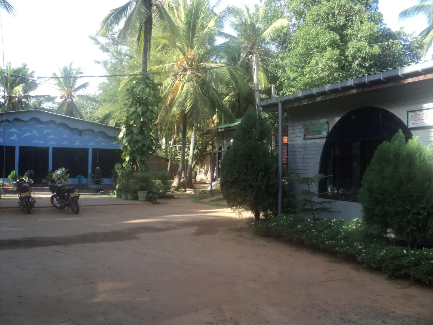 Puleys Balmoral Hotel and Rest House