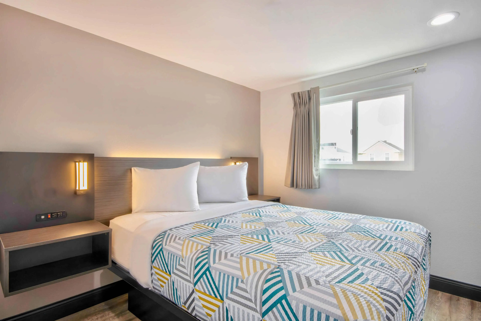 Studio 6 Eureka, CA – Old Town