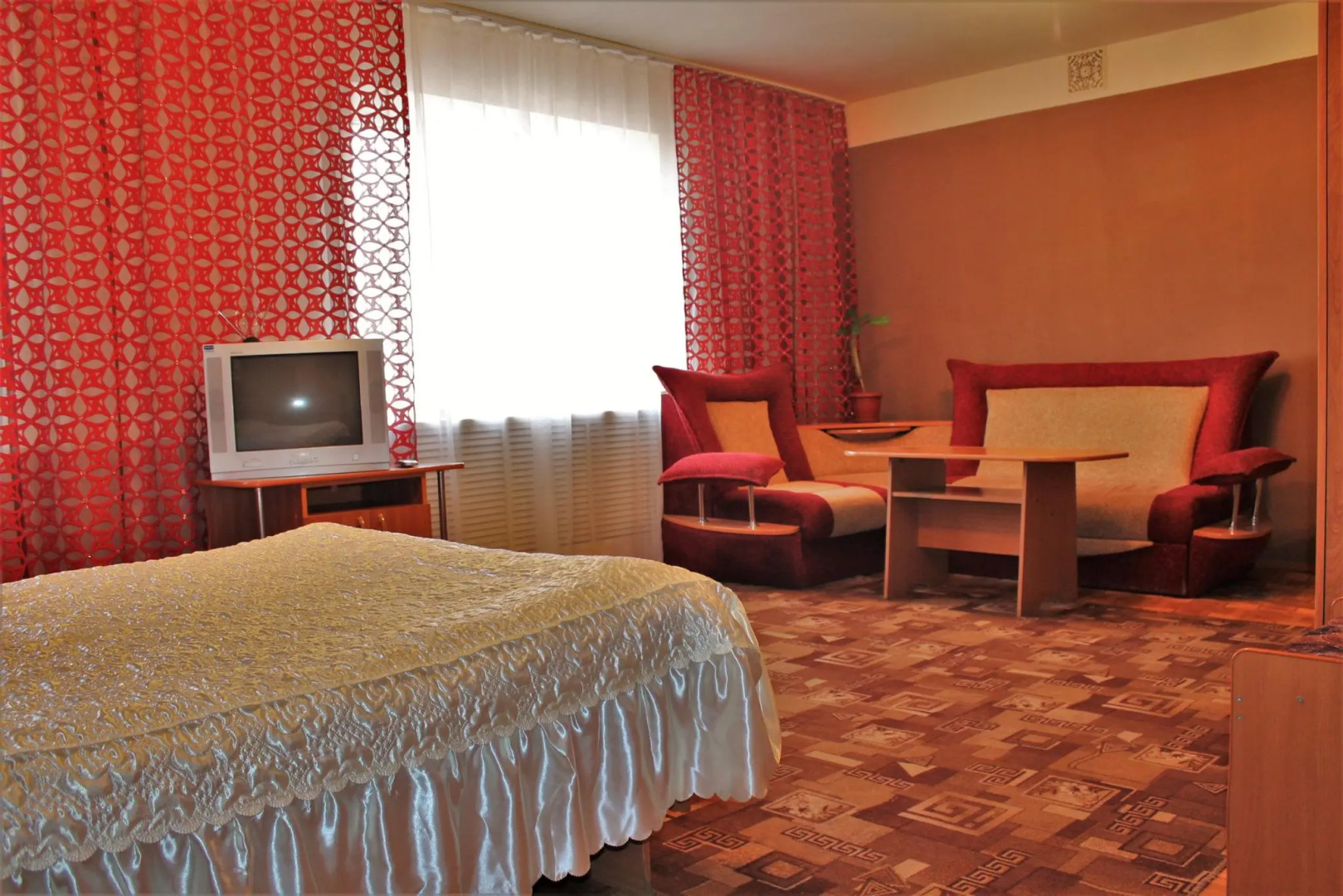 Gostinichnyi kompleks Yuzhnyi