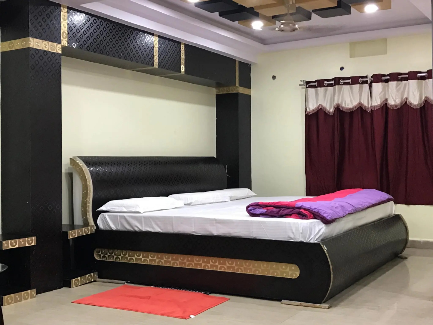 Ushasree Residency - Aruku Valley Road