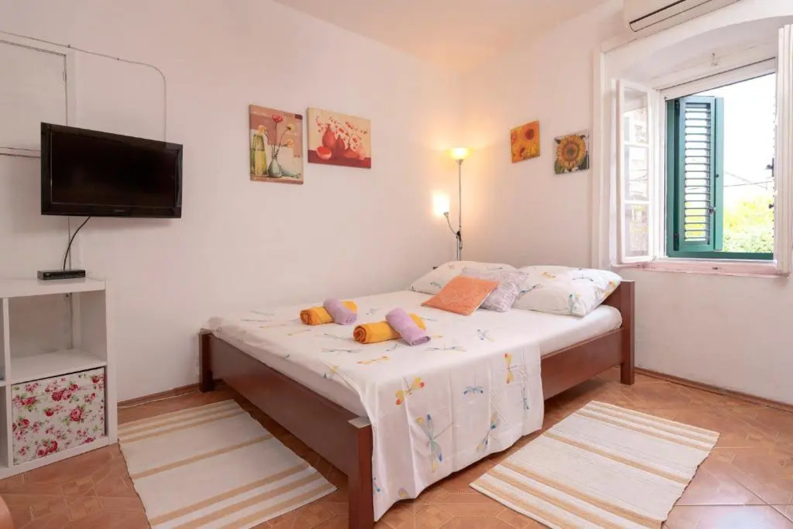 Apartman studio Stari Grad - 1