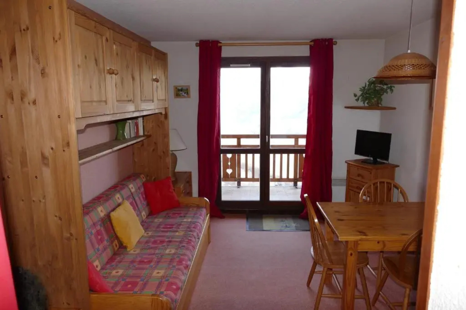 Studio coin montagne à Auris en Oisans avec vue magnifique