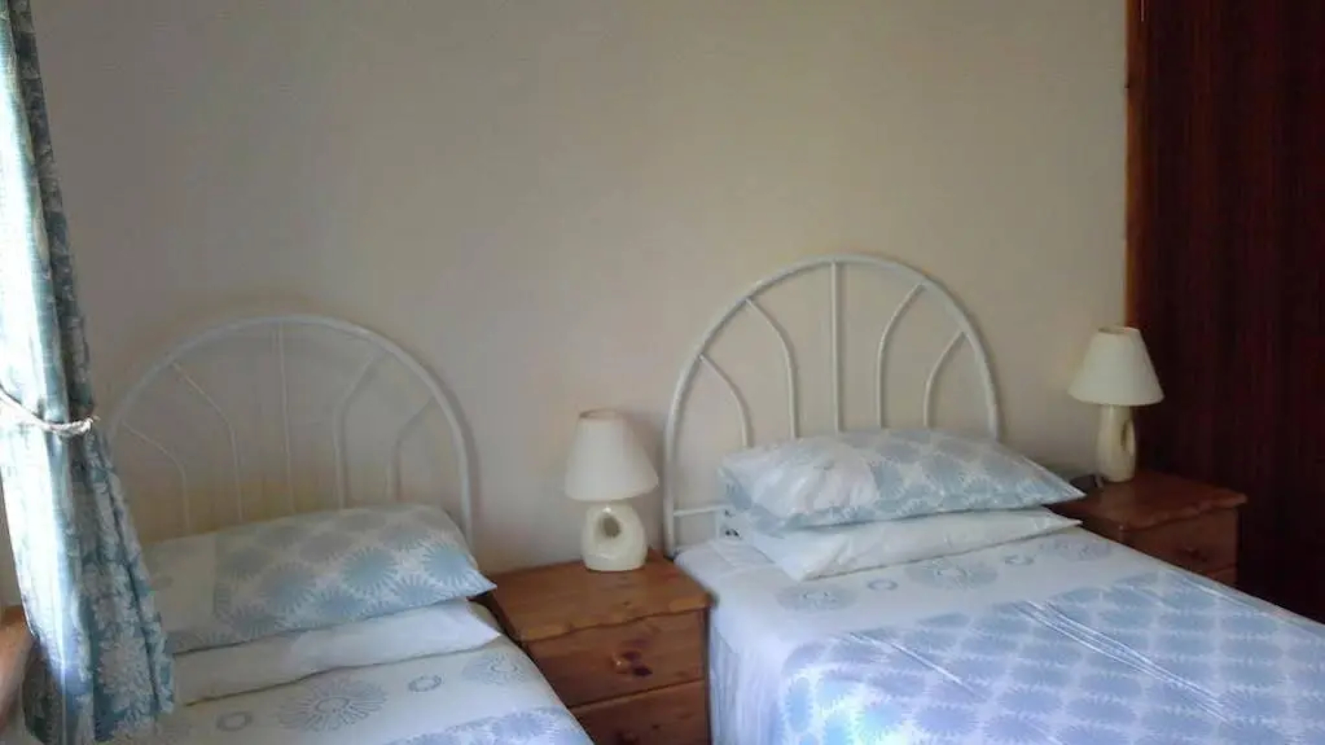 Sandown Apartment
