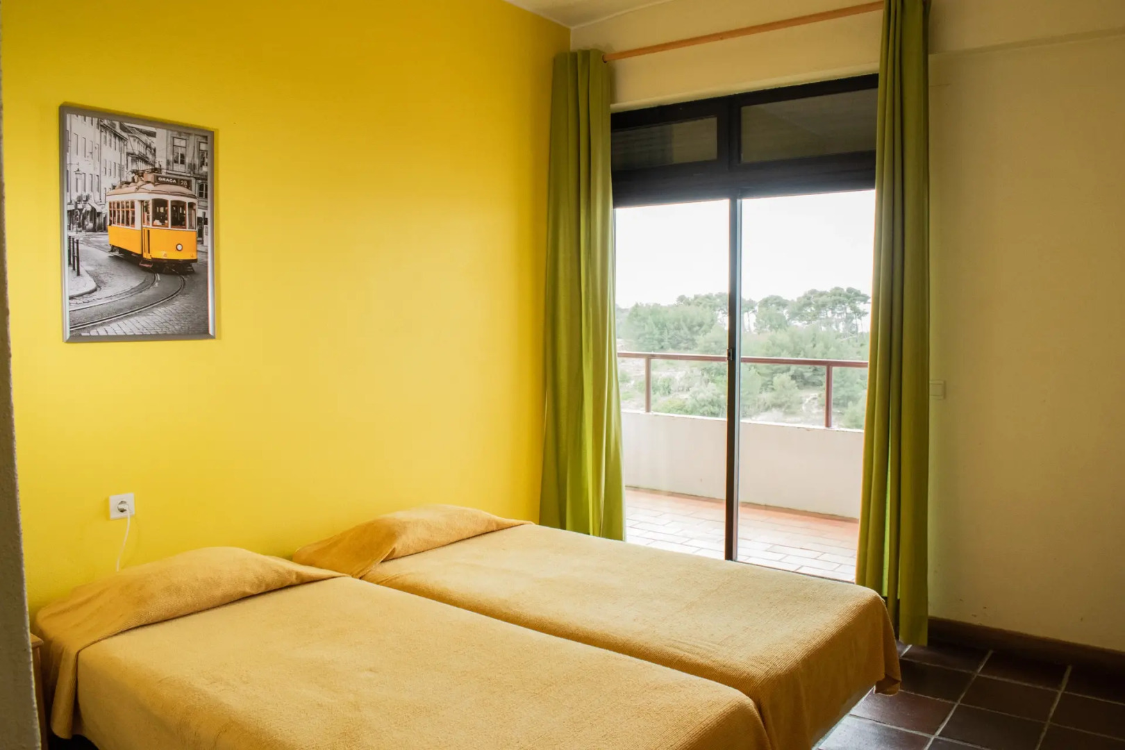 HI Almada - Pousada Juventude - Hostel