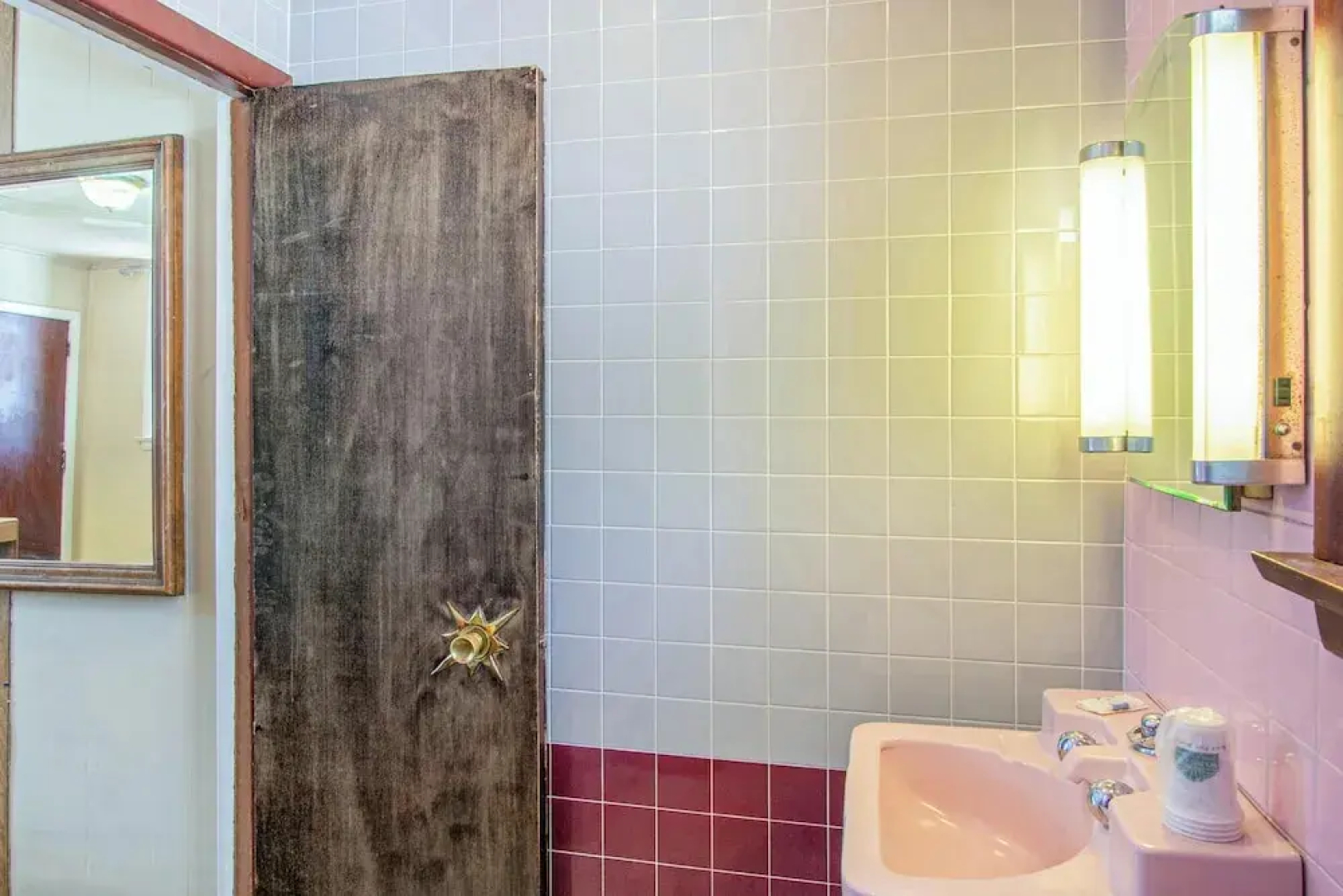 Hotel Wilkes-Barre East by OYO Rooms