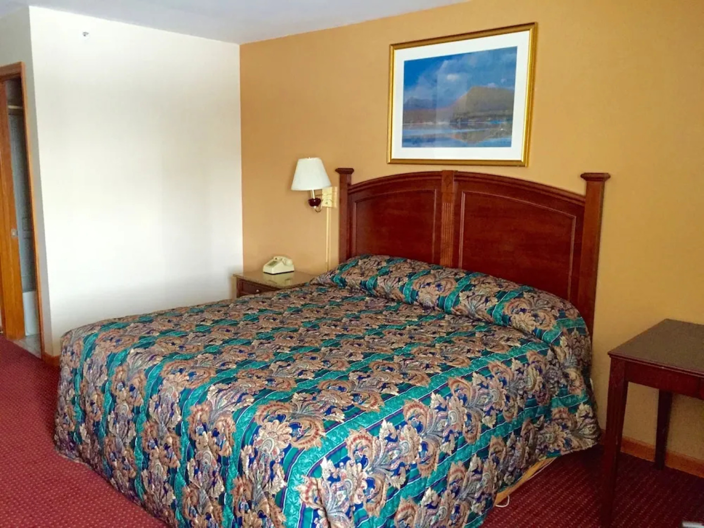 Executive Inn and Suites