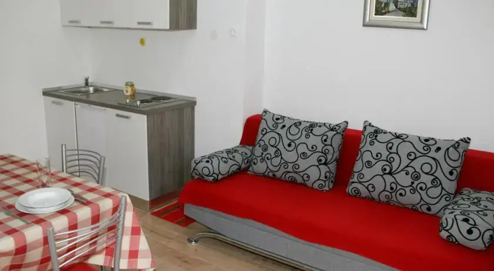 Split Easy Going Rooms