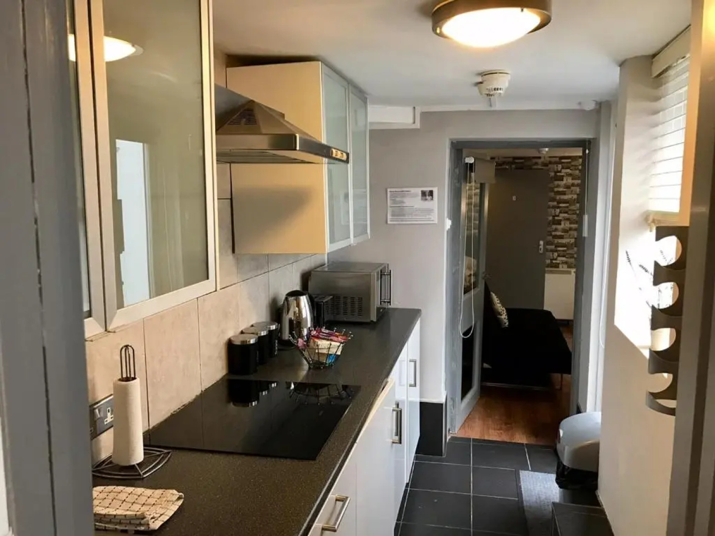 Ei8ht Brighton Apartments