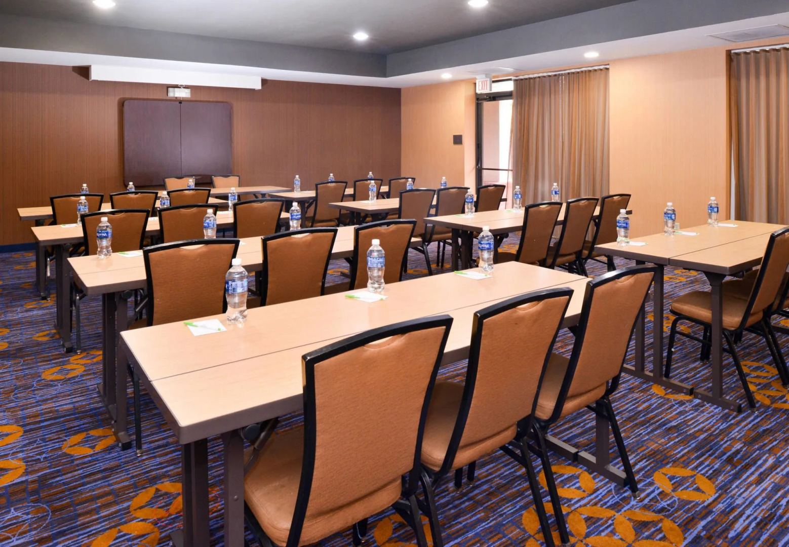 Courtyard by Marriott Milwaukee Brown Deer