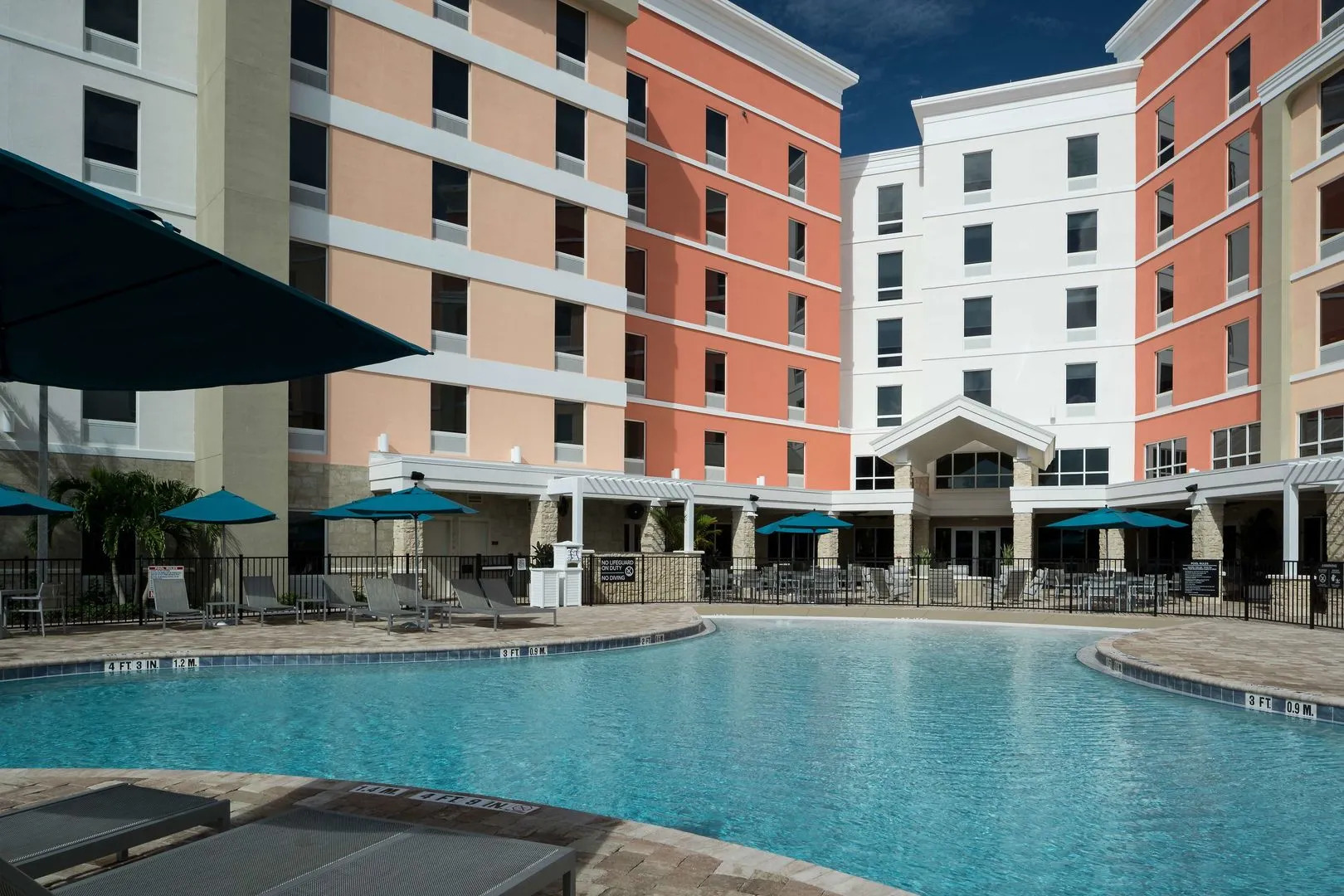Home2 Suites by Hilton Cape Canaveral Cruise Port, FL