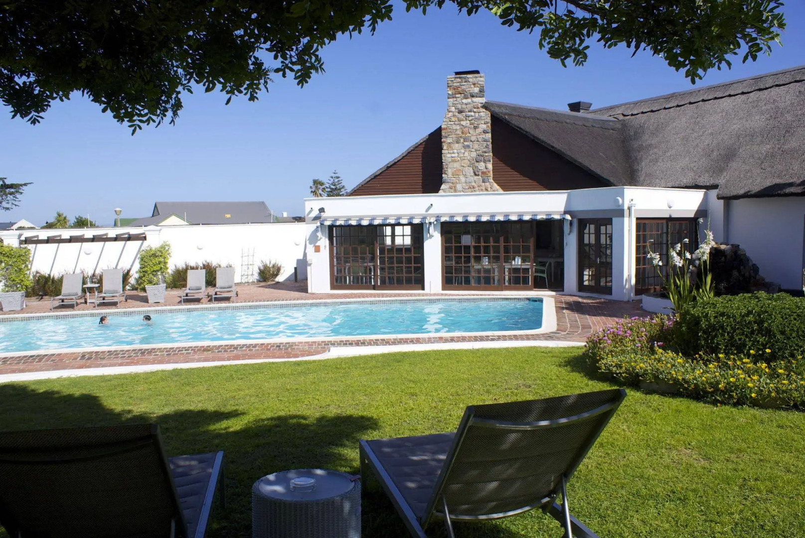 Whale Rock Luxury Lodge