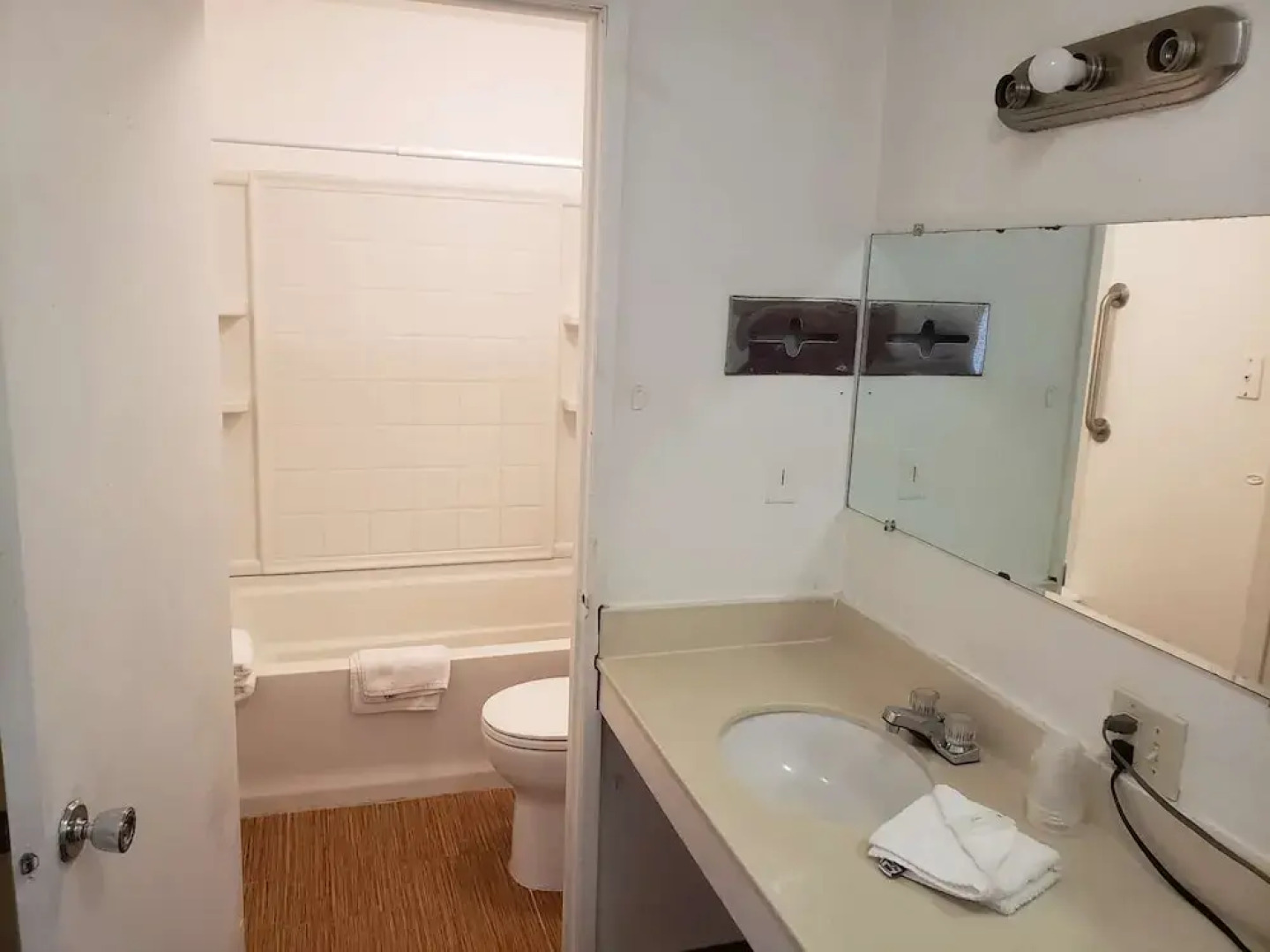 Hotel O Rama Inn & RV Park