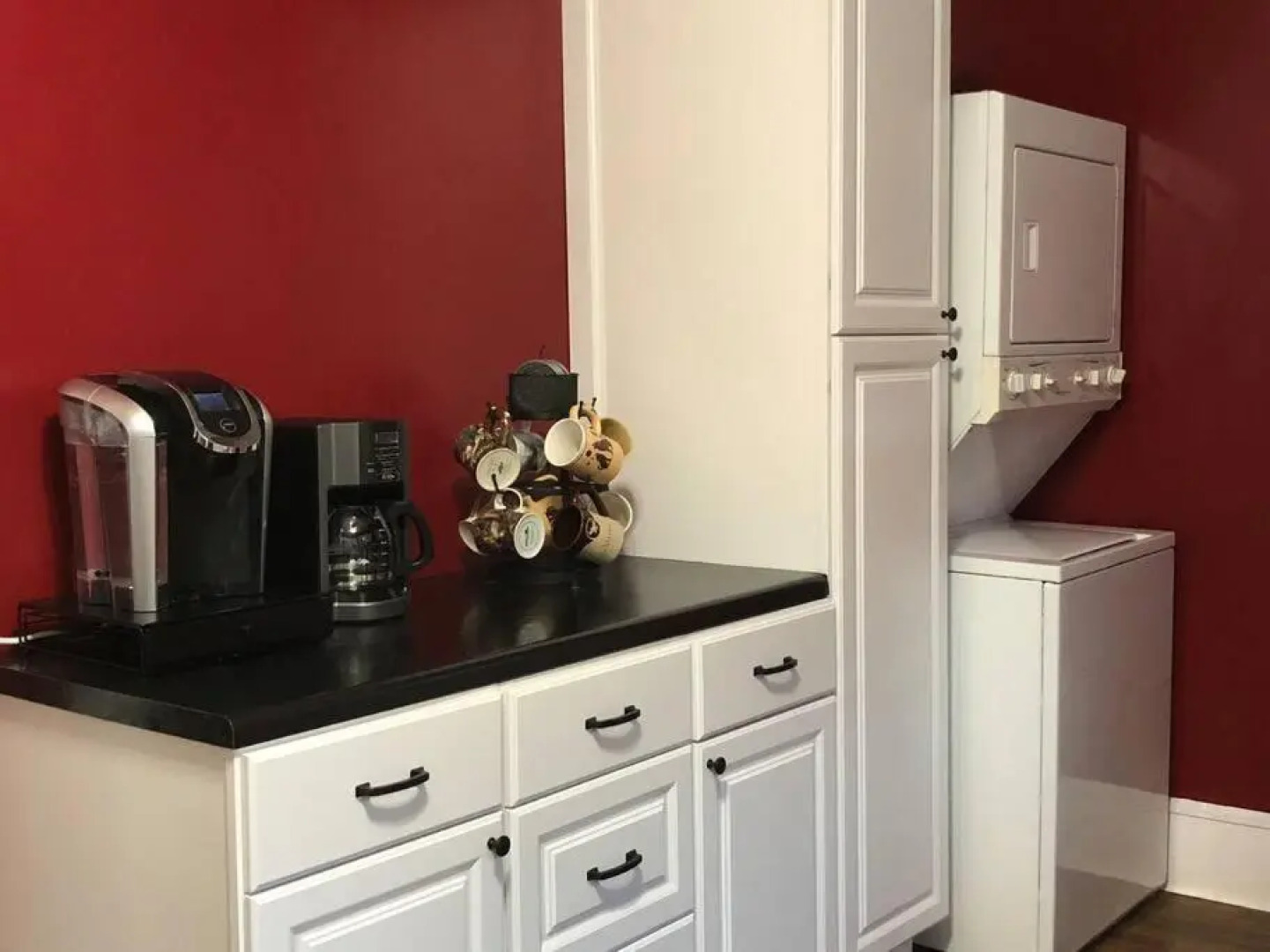 The Farmhouse at Wolfehaven