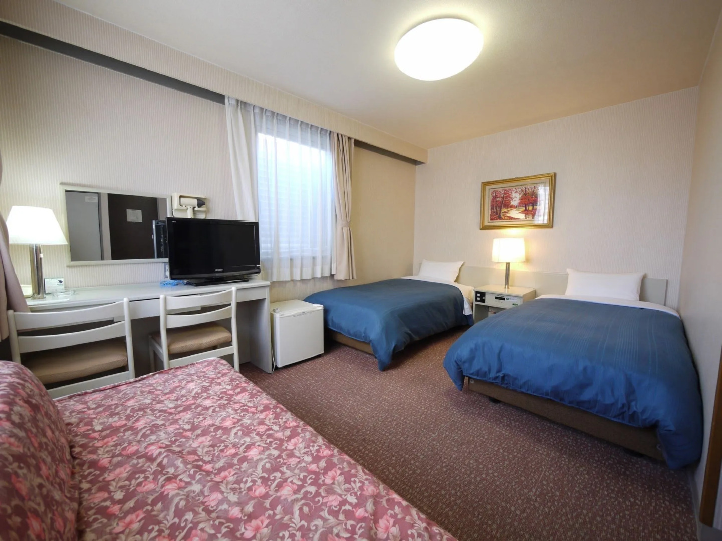 Ueda Ekimae Royal Hotel