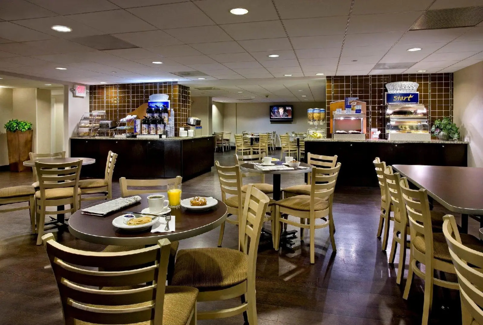 Holiday Inn Express Chicago-Palatine North Arlington Heights
