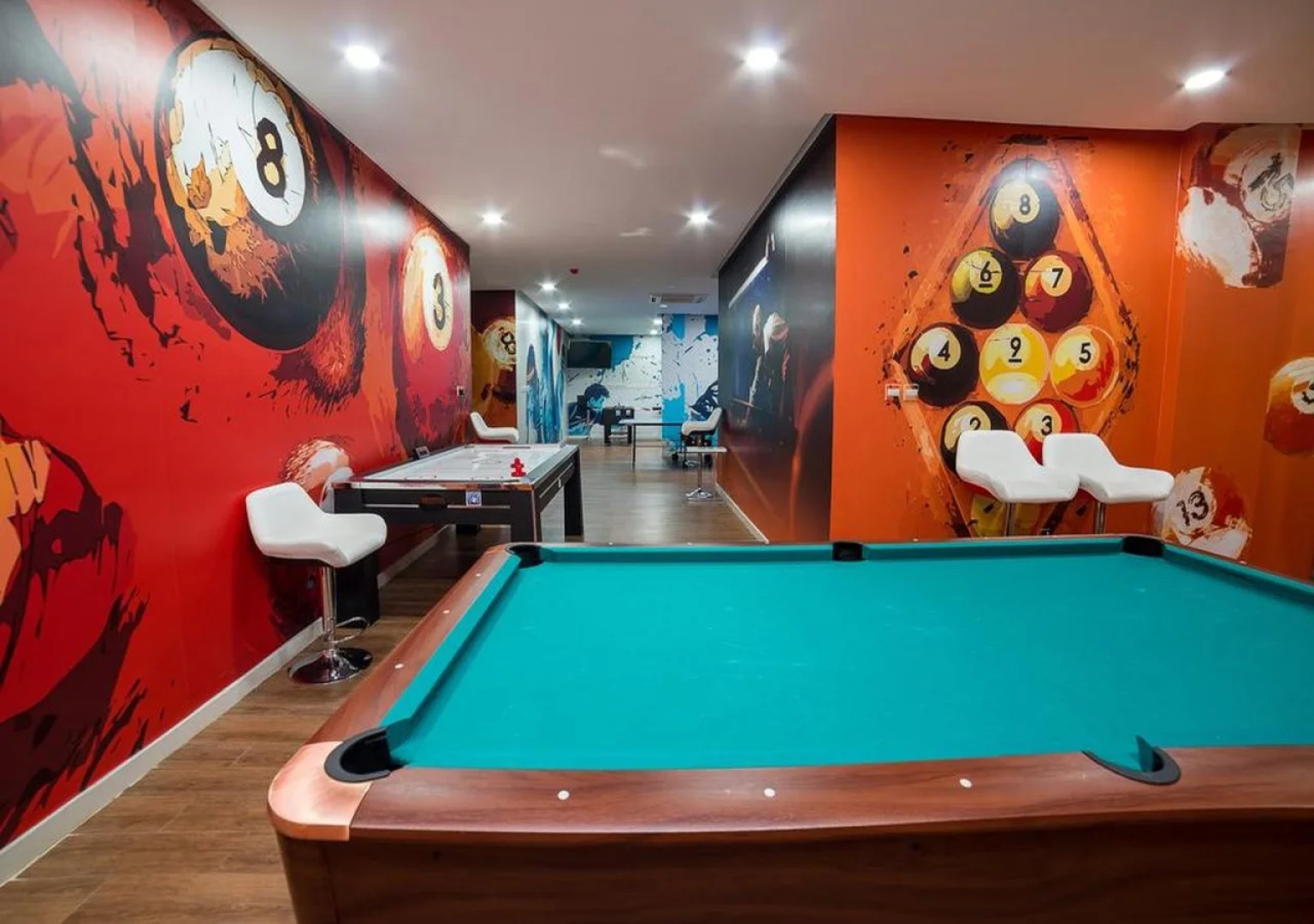 Golden Garden Al Corniche Hotel