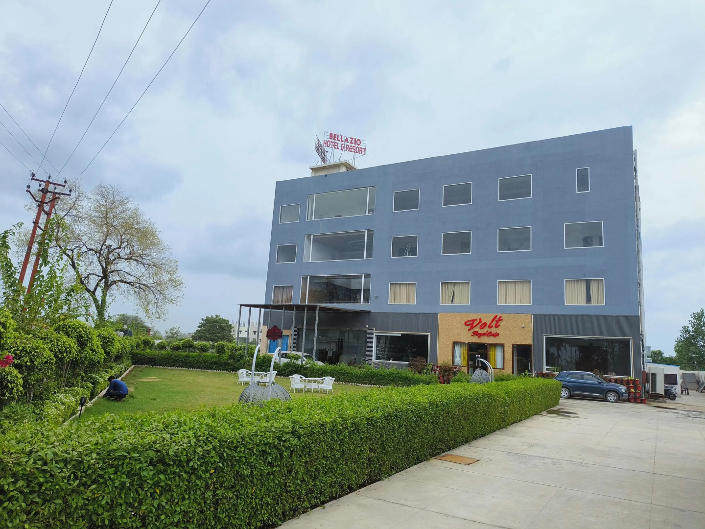 Bellazio Suites Hotel & Resort