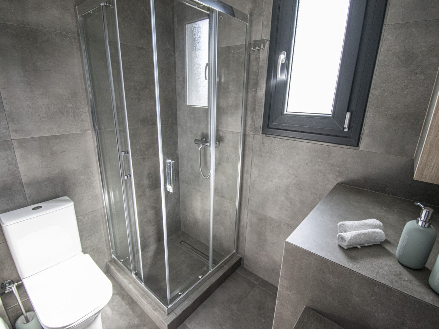 TheaSea Luxury Suites- Bungalow Suite 1