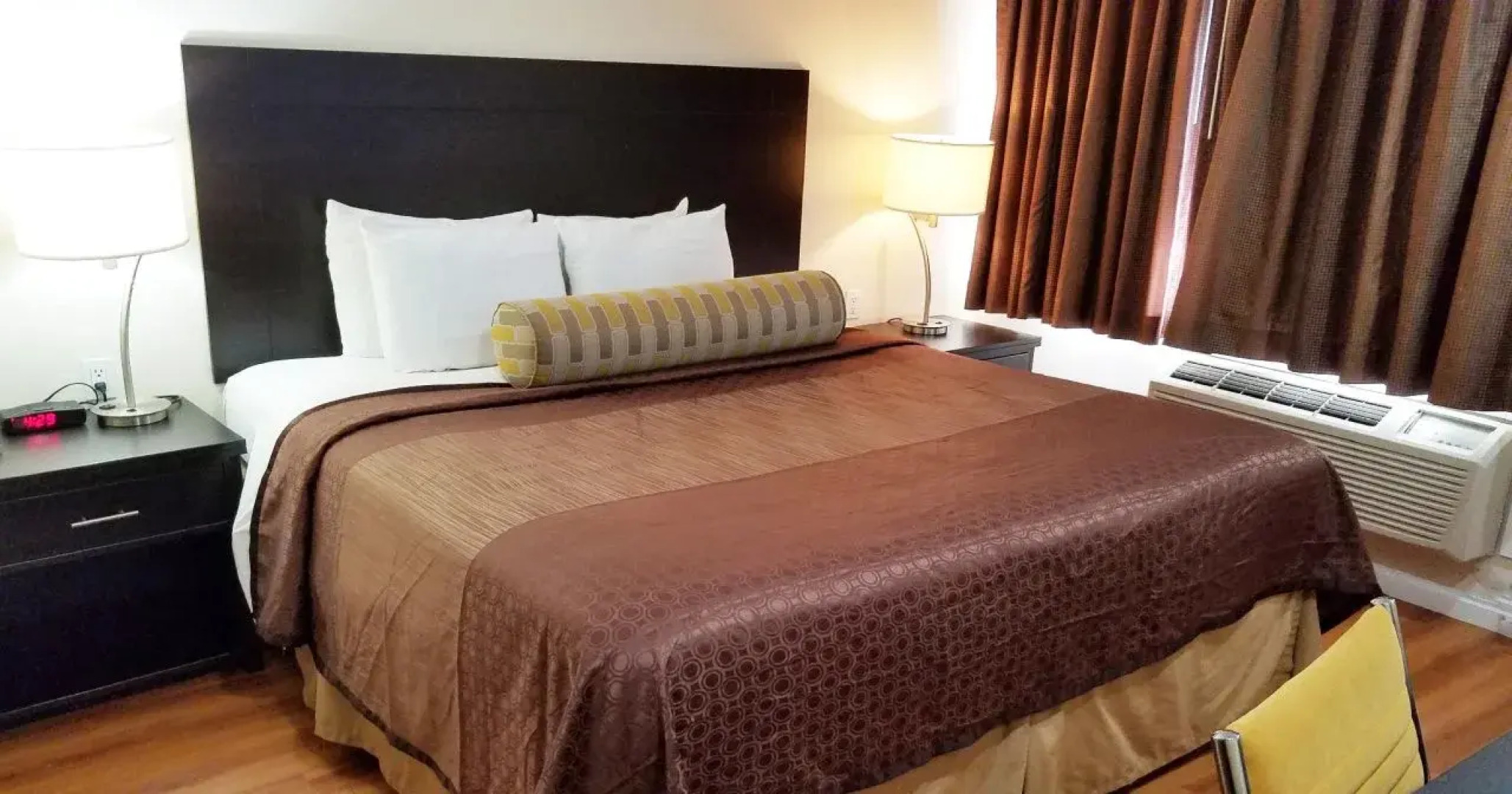 Americas Best Value Inn & Suites Escondido