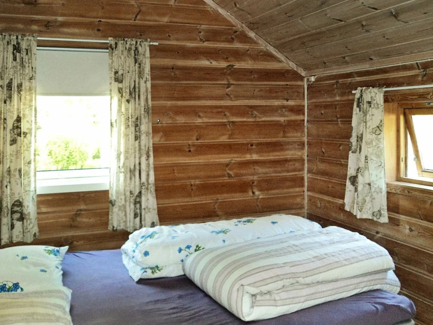 6 Person Holiday Home in Lyngdal