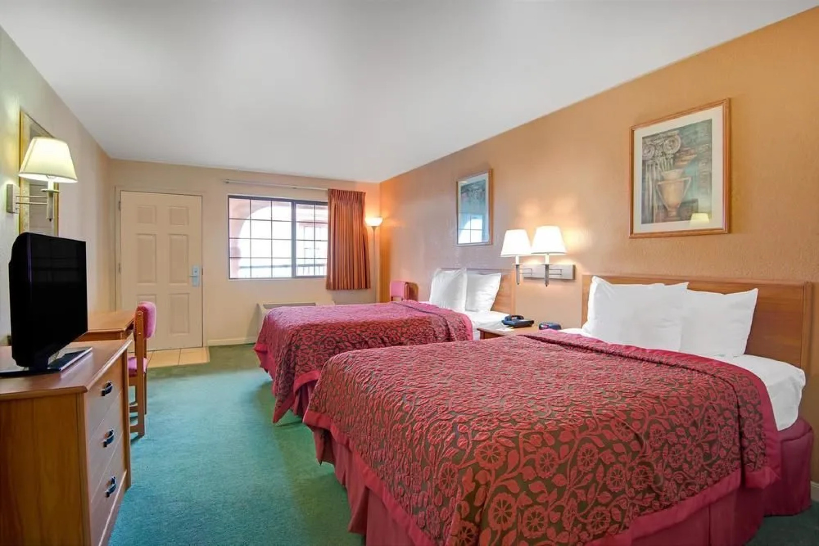 Days Inn & Suites Braunig Lake