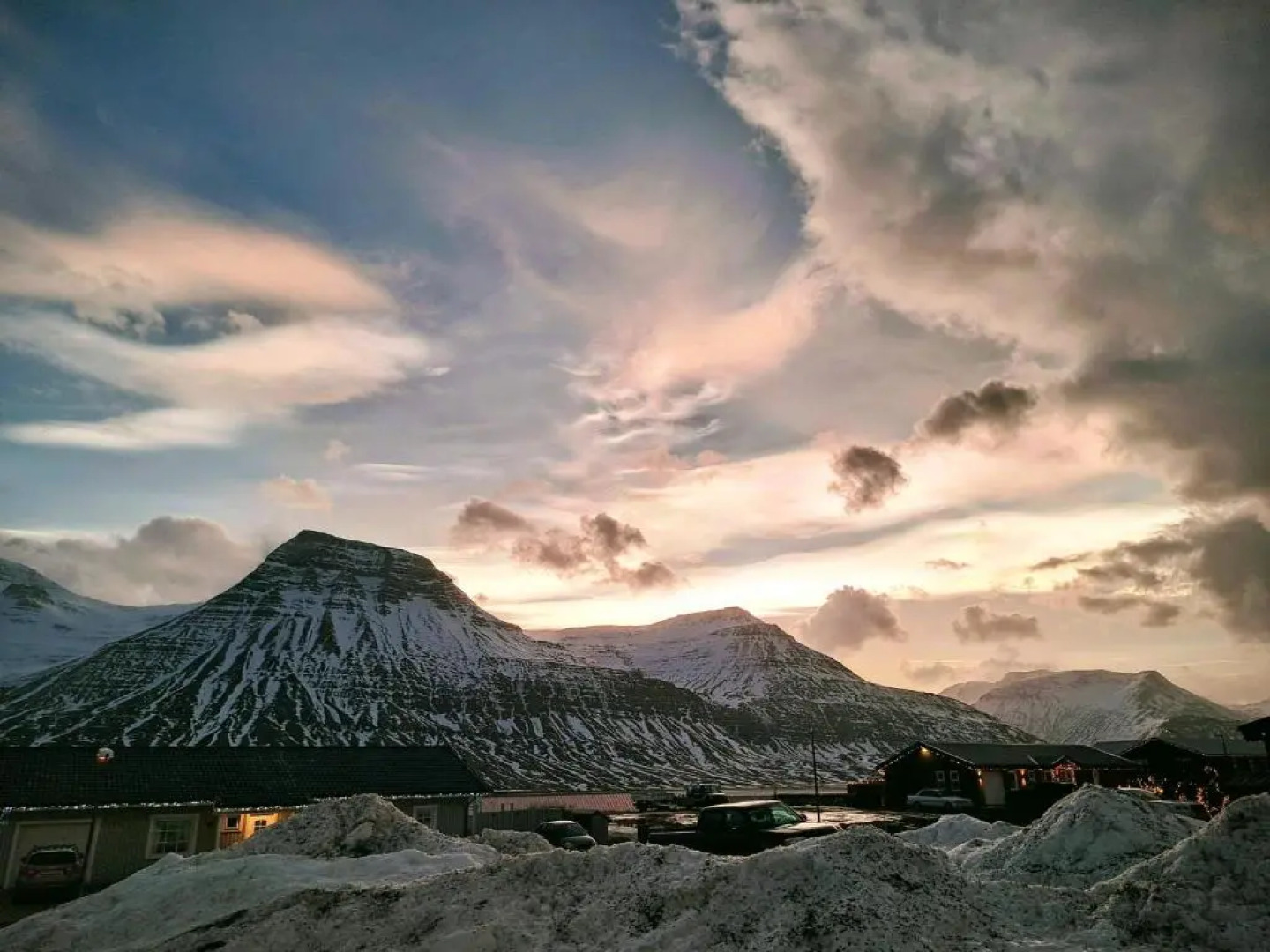 Reydarfjordur Apartment