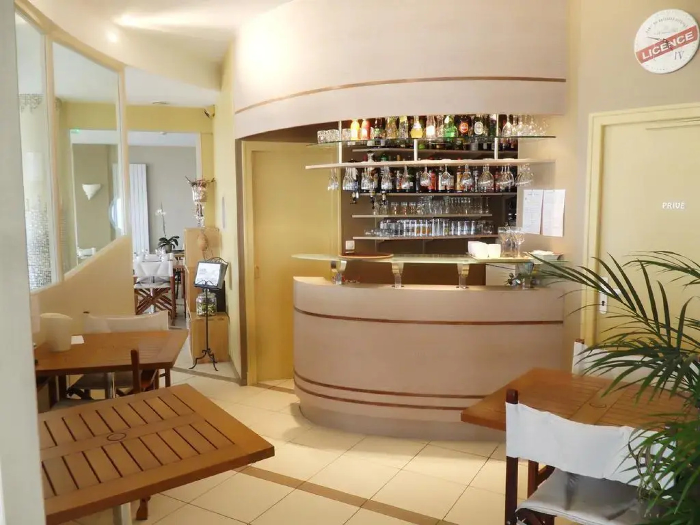 Hôtel-Restaurant Acadie