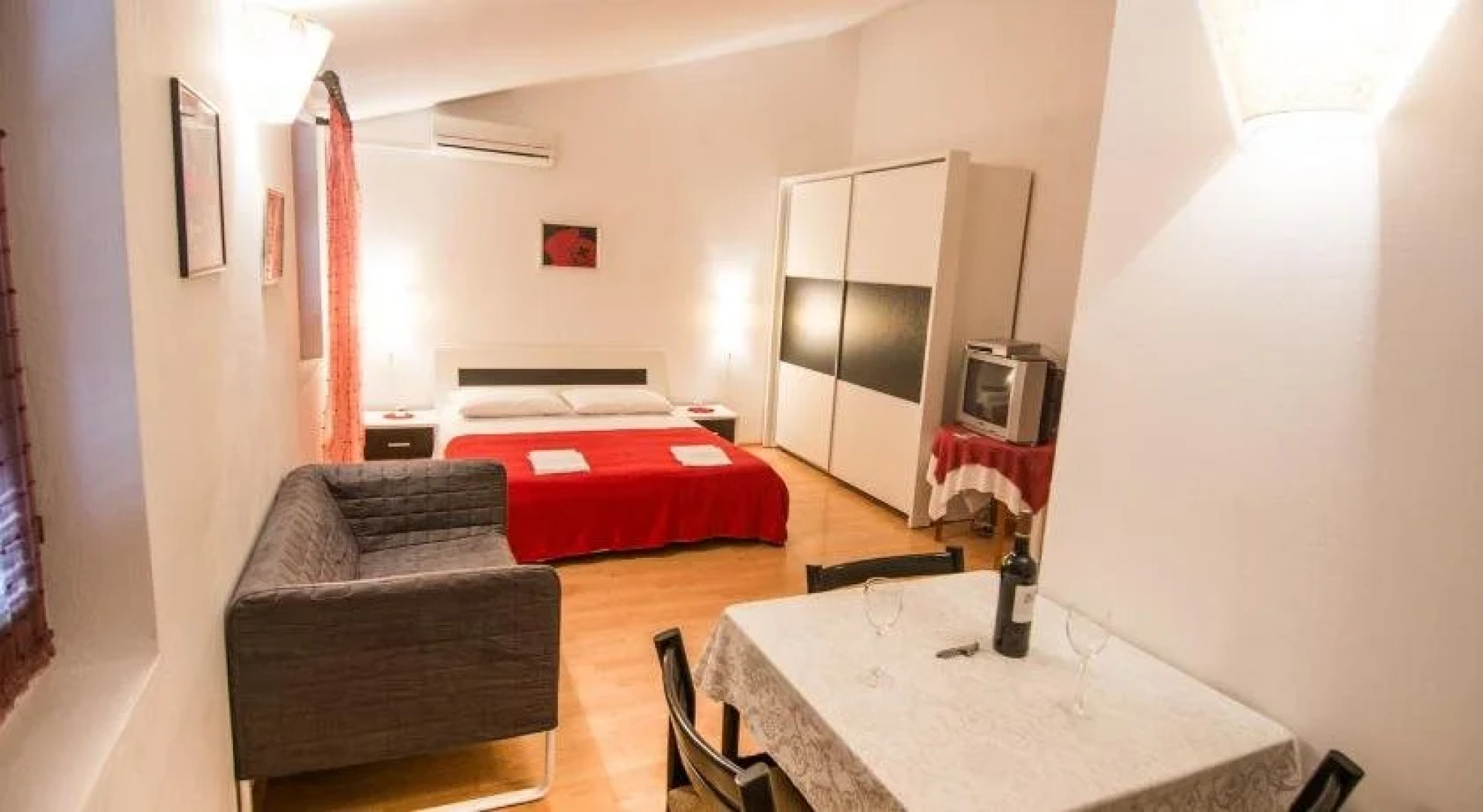 Adria Apartments