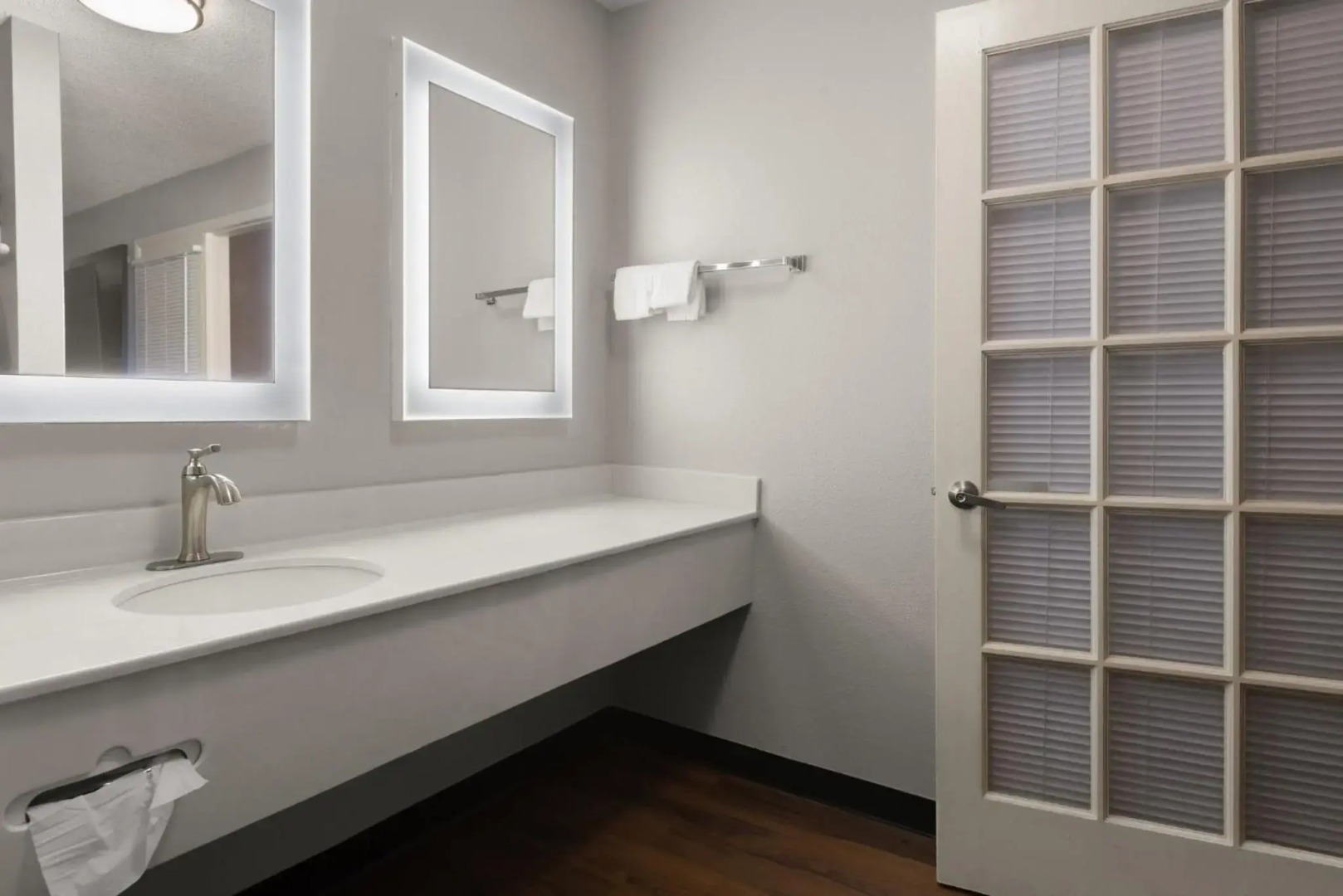 Red Roof Inn & Suites Savannah Airport