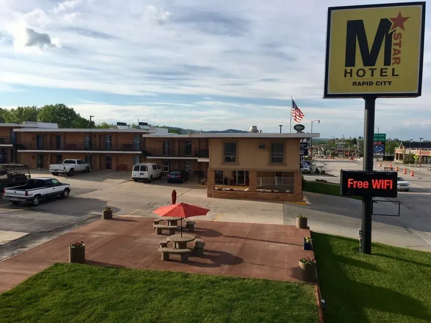 M Star Hotel Rapid City