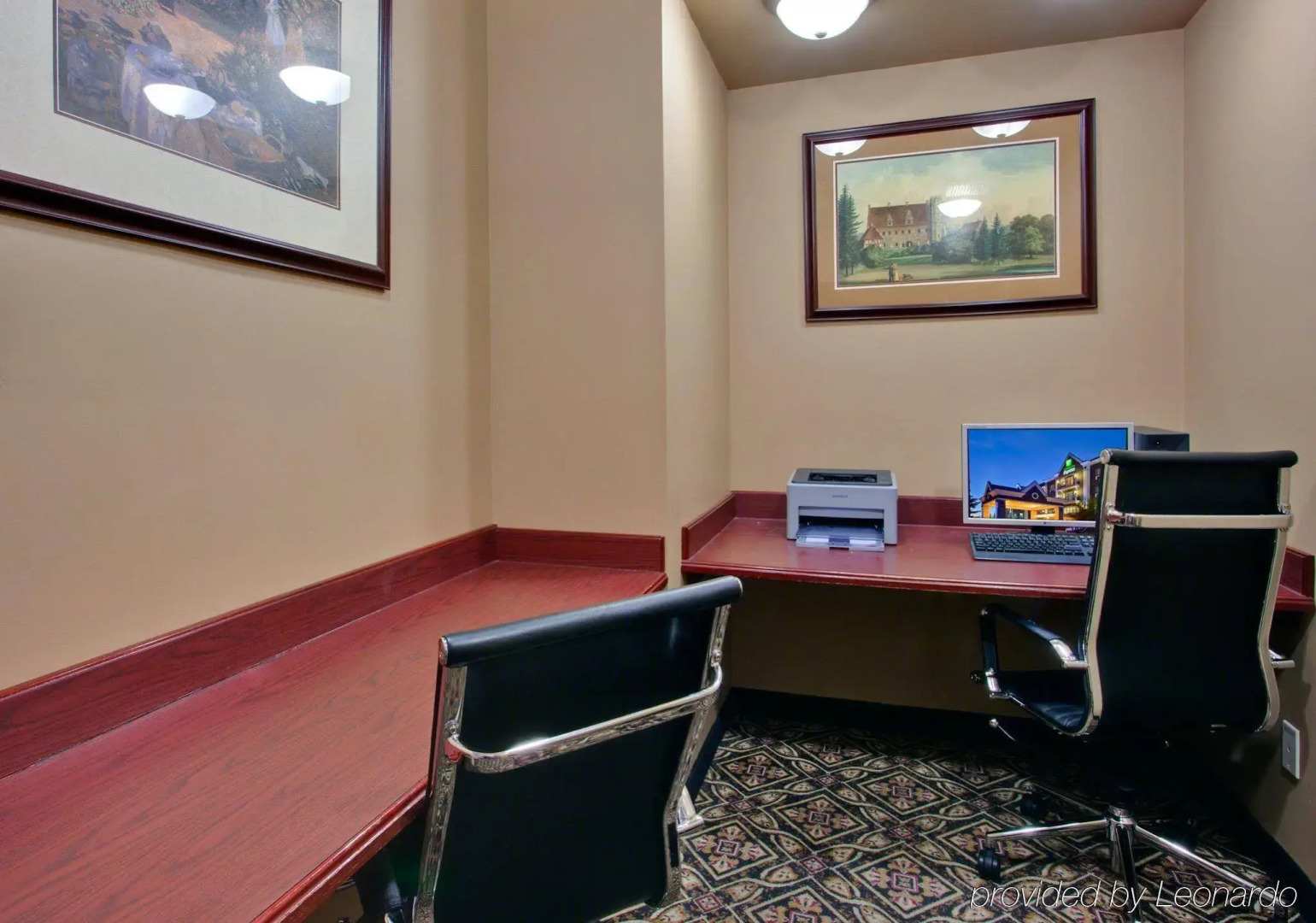 Holiday Inn Express Hotel & Suites Calgary S-Macleod Trail S by IHG