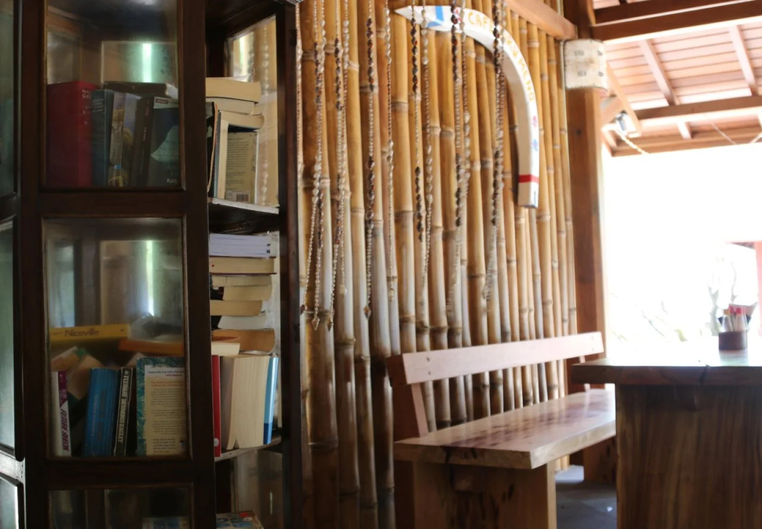 Biru Meno Beach Bungalows