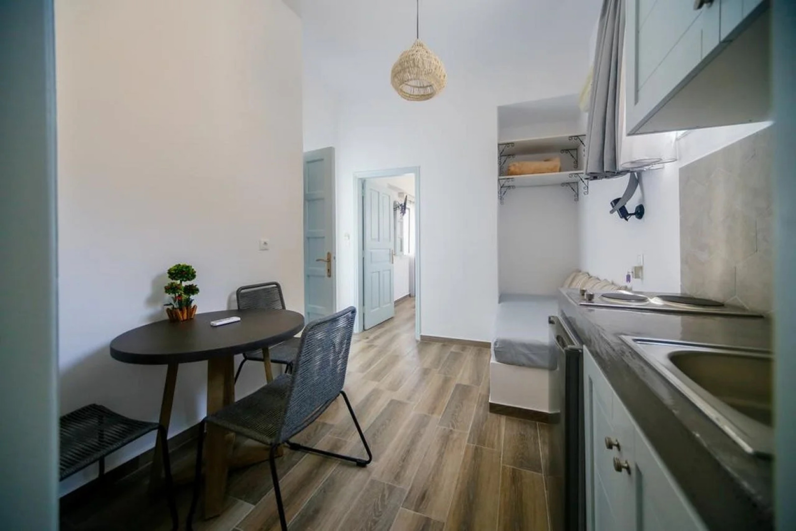 St. Paul’s Bay View Suites