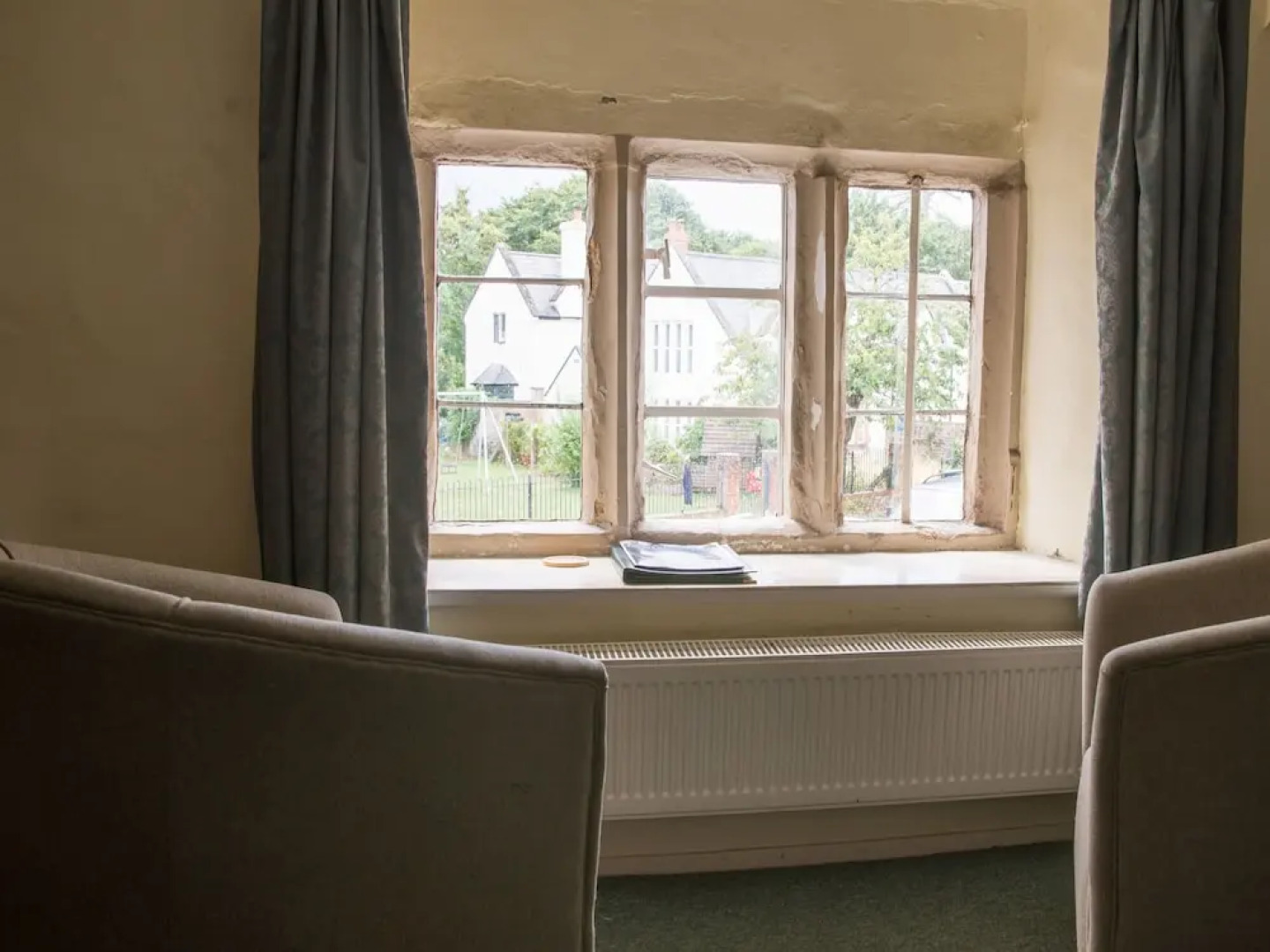 The Fox & Hounds Inn