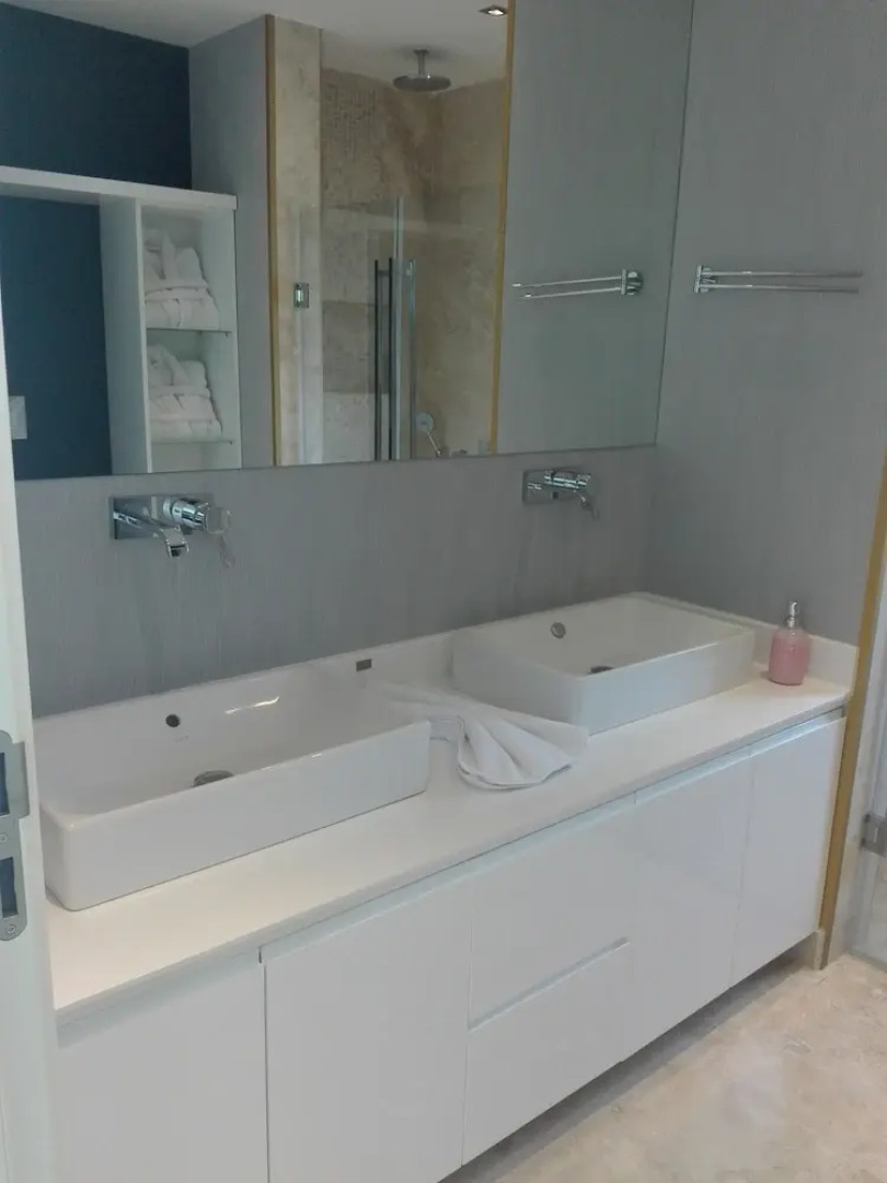 Egesu Marina Guest House